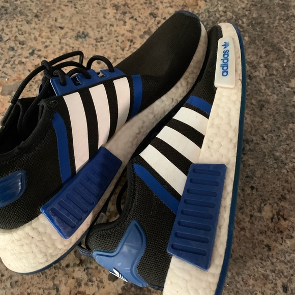 Adidas Three Strips - Picture 2 of 4